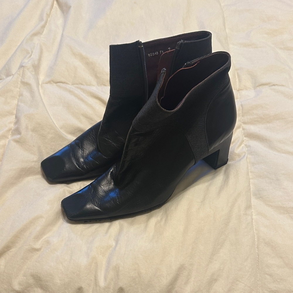 Charles Jourdan Sleek Black Ankle Booties